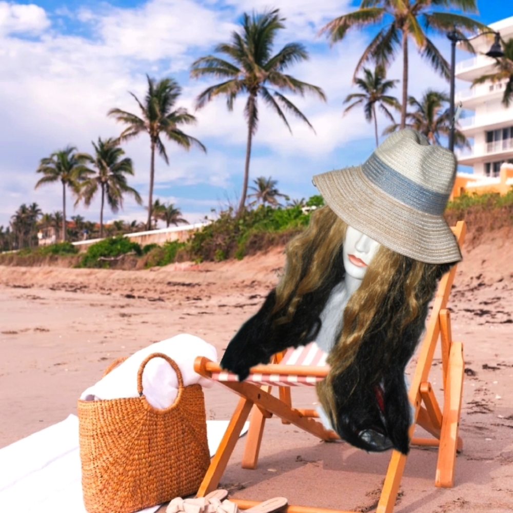 Collection Neighteen Hat